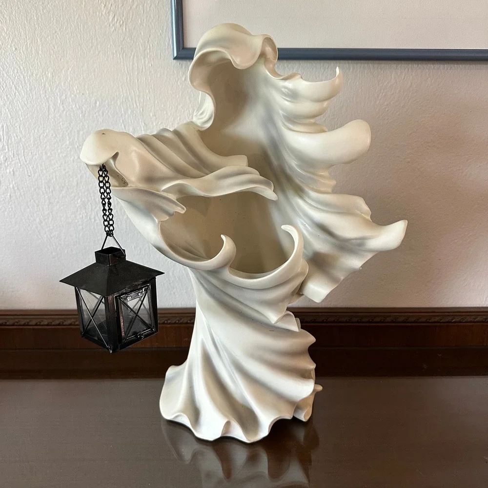 Cracker Barrel Ghost Holding Lantern Figurine Halloween Decor White 18''